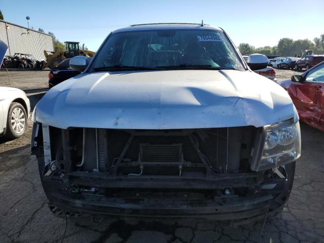 1GNSKBE01DR278180 - 2013 CHEVROLET TAHOE K1500 LT SILVER photo 5