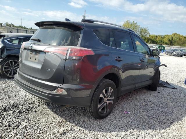JTMZFREV8HJ134517 - 2017 TOYOTA RAV4 LE Сұр фото 3