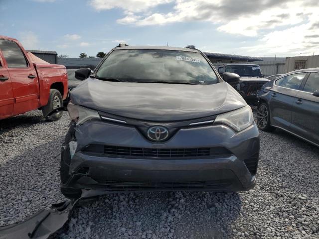 JTMZFREV8HJ134517 - 2017 TOYOTA RAV4 LE Сұр фото 5