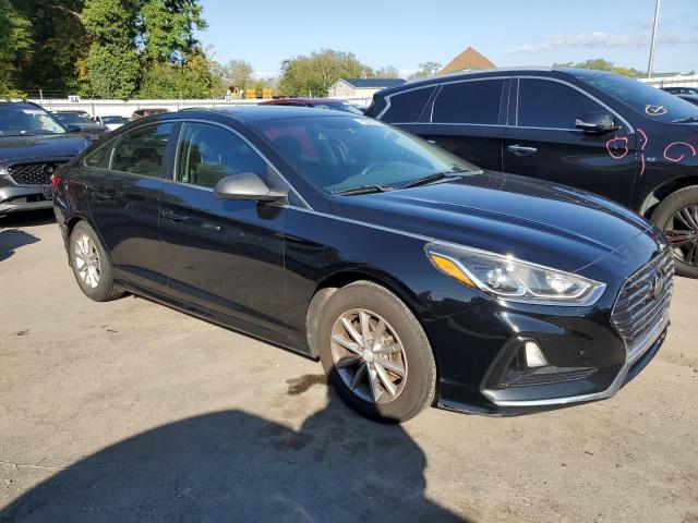 5NPE24AF2JH724819 - 2018 HYUNDAI SONATA SE BLACK photo 4