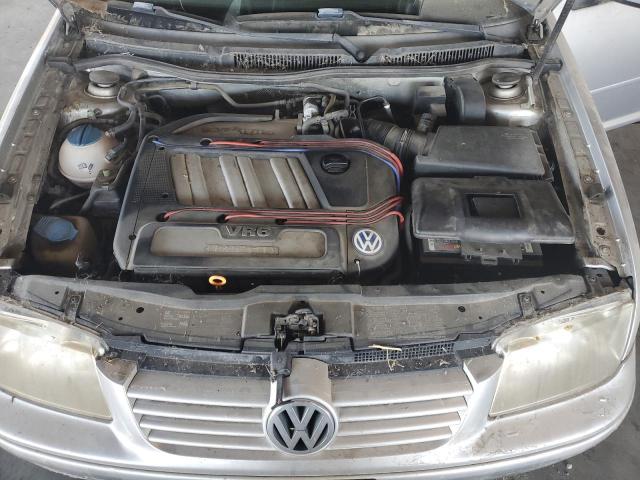 3VWSG29M21M074800 - 2001 VOLKSWAGEN JETTA GLS فضي صورة 11