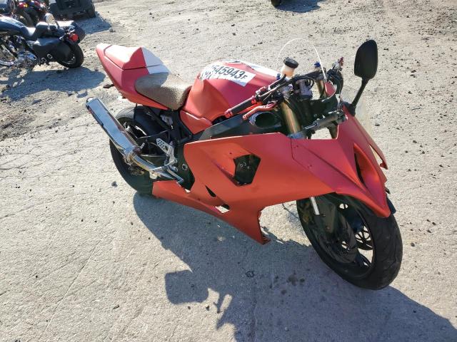 JS1GN7CA852113794 - 2005 SUZUKI GSX-R600 K RED photo 1