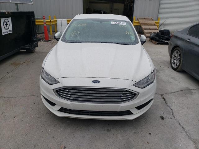 3FA6P0LU2JR234930 - 2018 FORD FUSION SE HYBRID WHITE photo 5