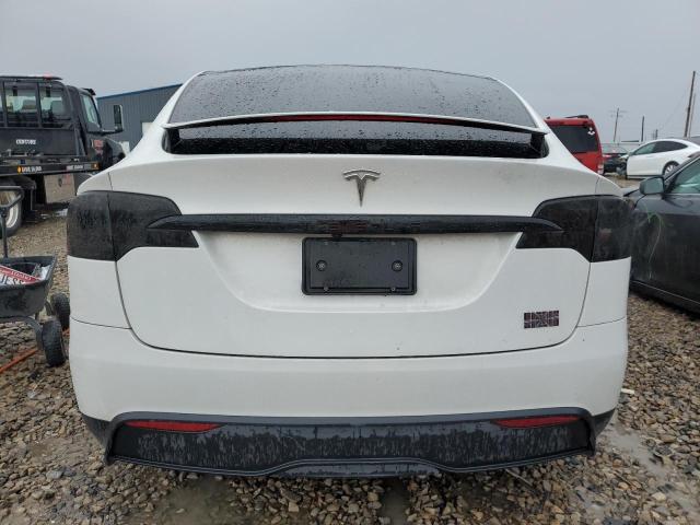 7SAXCBE67PF375459 - 2023 TESLA MODEL X WHITE photo 6