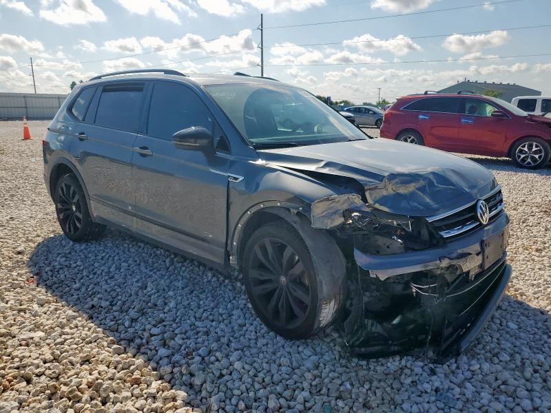 3VV3B7AX8LM130560 - 2020 VOLKSWAGEN TIGUAN SE GRAY photo 4