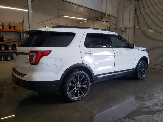 1FM5K8DH1KGA20519 - 2019 FORD EXPLORER XLT Biały zdjęcie 3