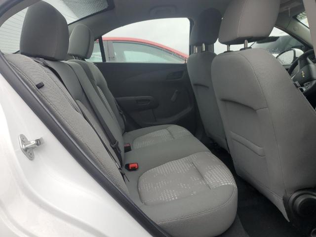 1G1JB5SH2J4100151 - 2018 CHEVROLET SONIC LS WHITE photo 10