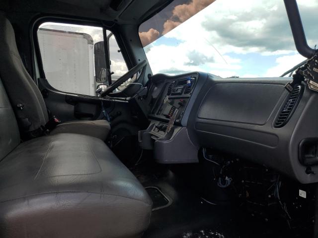 1FVACXCS84HL94568 - 2004 FREIGHTLINER M2 106 MEDIUM DUTY WHITE photo 5