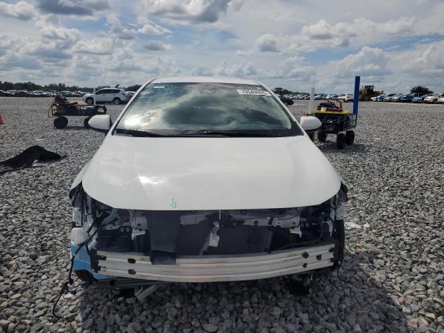 5YFEPMAE7MP173271 - 2021 TOYOTA COROLLA LE WHITE photo 5