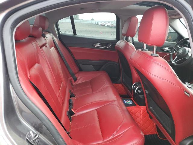 ZARFAEDN3H7537030 - 2017 ALFA ROMEO GIULIA Q4 Boz foto 10