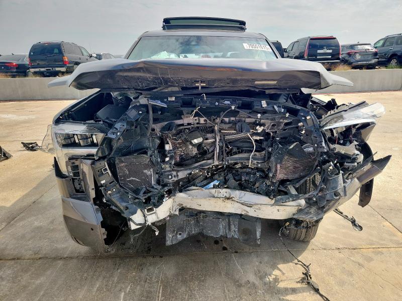 5TFMC5DB3PX026482 - 2023 TOYOTA TUNDRA CREWMAX PLATINUM ნაცრისფერი ფოტო 5