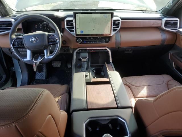 5TFMC5DB8SX100598 - 2025 TOYOTA TUNDRA CREWMAX PLATINUM Türkis Foto 8