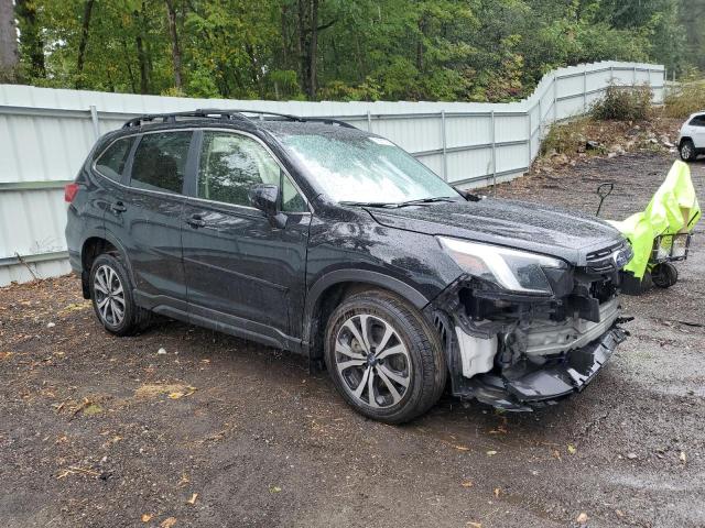JF2SKALC3RH418812 - 2024 SUBARU FORESTER LIMITED BLACK photo 4