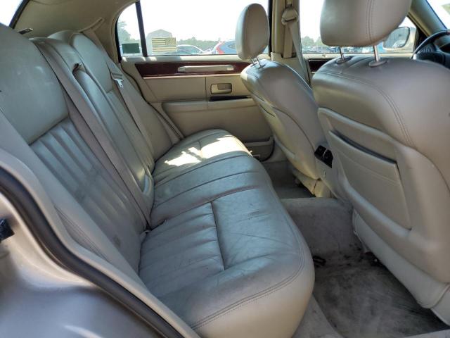 1LNHM82W73Y610390 - 2003 LINCOLN TOWN CAR SIGNATURE თაფლისფერი ფოტო 10