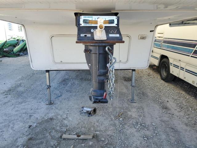 4YDF347295D513602 - 2005 KEYSTONE MONTANA 白色 照片 7