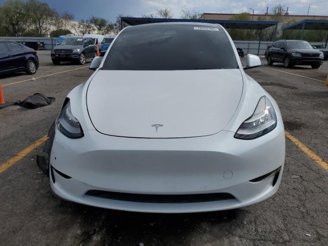 5YJYGDEE2MF229524 - 2021 TESLA MODEL Y 白色 照片 5