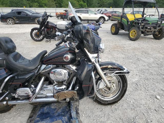 1HD1FCW122Y646521 - 2002 HARLEY-DAVIDSON FLHTCUI 黑色 照片 5