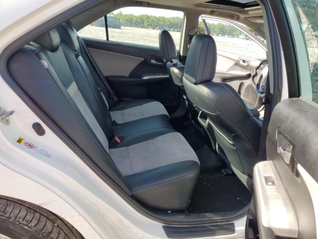 4T1BF1FK7CU610685 - 2012 TOYOTA CAMRY BASE WHITE photo 10