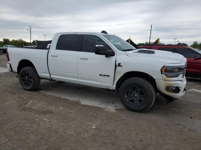 3C6UR5FLXRG305639 - 2024 RAM 2500 LARAMIE 白色 照片 4