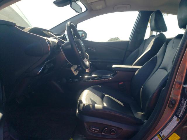 JTDKARFP5J3078269 - 2018 TOYOTA PRIUS PRIM 灰色 照片 7