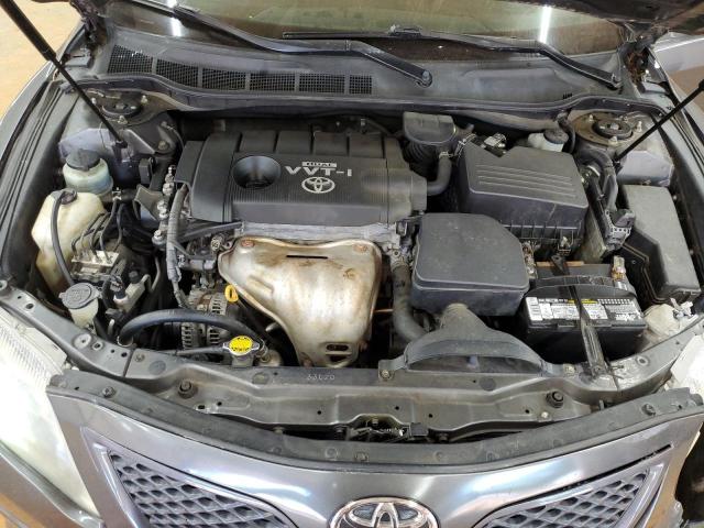 4T1BF3EK3AU074585 - 2010 TOYOTA CAMRY BASE Gris photo 11