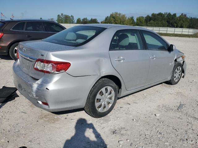 2T1BU4EE4BC557043 - 2011 TOYOTA COROLLA BASE ნაცრისფერი ფოტო 3