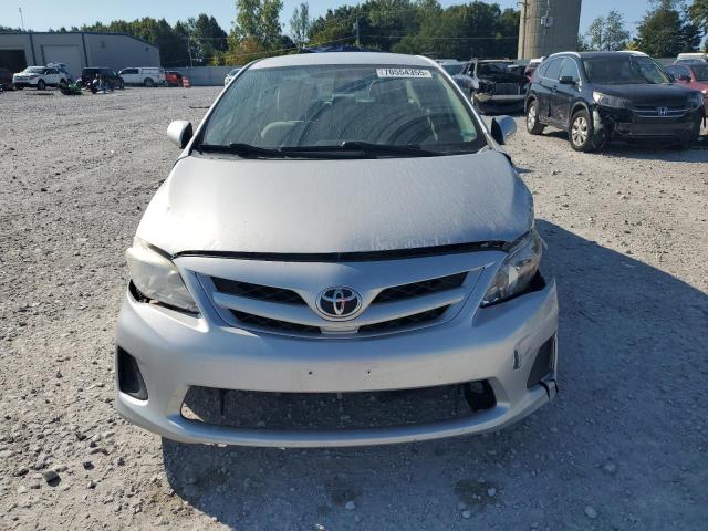 2T1BU4EE4BC557043 - 2011 TOYOTA COROLLA BASE ნაცრისფერი ფოტო 5