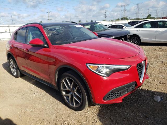 ZASFAKPN5J7B96831 - 2018 ALFA ROMEO STELVIO SPORT Красный фото 4