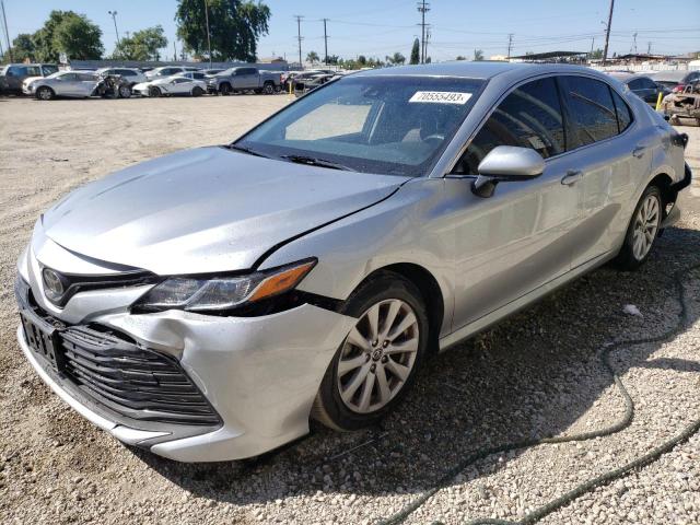 JTNB11HK7J3035146 - 2018 TOYOTA CAMRY L SILVER photo 1