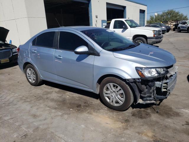 1G1JB5SH6J4114652 - 2018 CHEVROLET SONIC LS 银色 照片 4