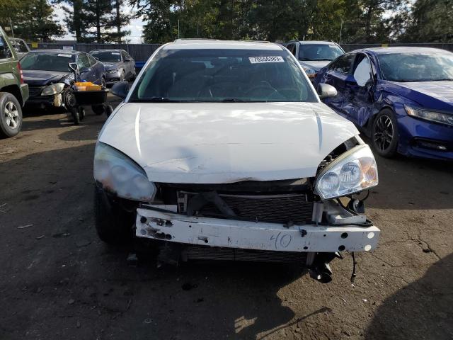 1G1ZU64845F249123 - 2005 CHEVROLET MALIBU MAXX LT WHITE photo 5