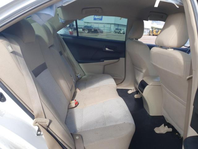 4T4BF1FK0CR244543 - 2012 TOYOTA CAMRY BASE WHITE photo 10