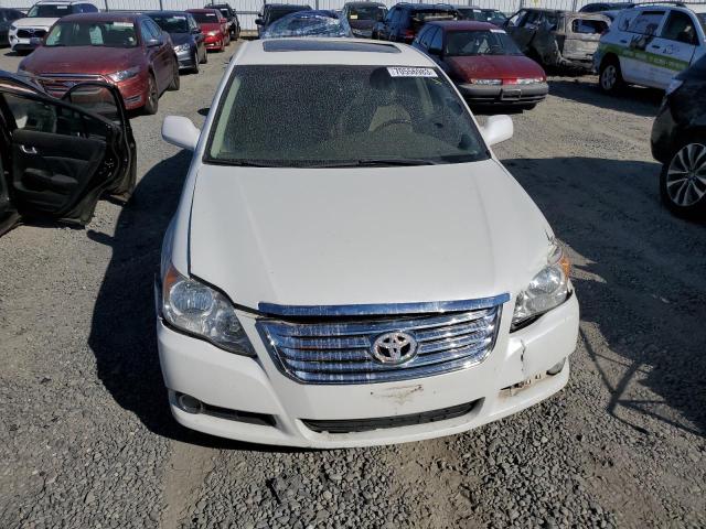 4T1BK36B68U305922 - 2008 TOYOTA AVALON XL WHITE photo 5