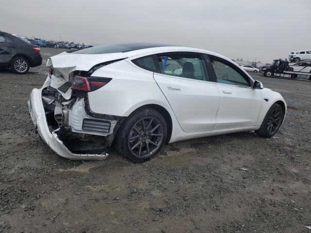 5YJ3E1EA4LF631619 - 2020 TESLA MODEL 3 白色 照片 3