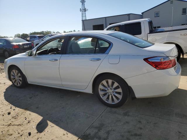 1HGCR2F85DA077380 - 2013 HONDA ACCORD EXL WHITE photo 2