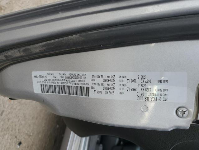 2C4RDGEG2KR785897 - 2019 DODGE GRAND CARA GT SILVER photo 13