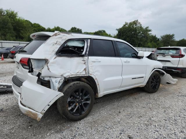 1C4RJFAG3MC799070 - 2021 JEEP GRAND CHER LAREDO WHITE photo 3