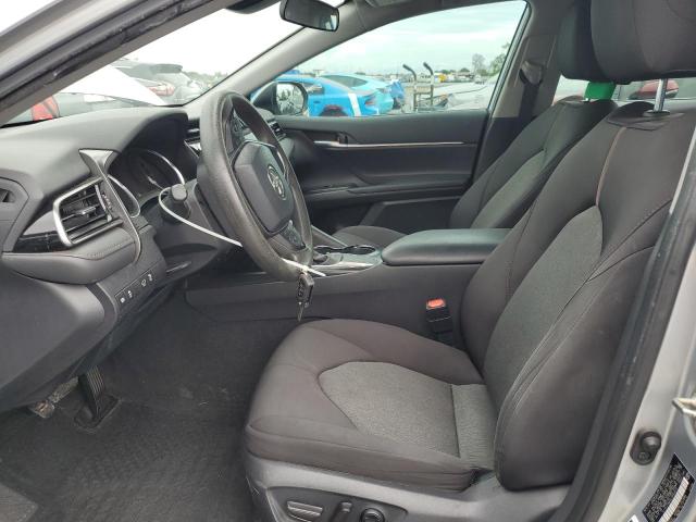 4T1C11AK0LU883672 - 2020 TOYOTA CAMRY LE SILVER photo 7