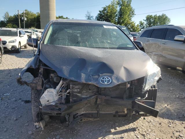 5TDYK3DC4DS379221 - 2013 TOYOTA SIENNA XLE GRAY photo 5