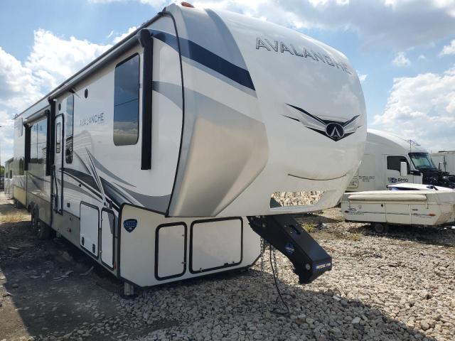 4YDFAVU28PE760669 - 2023 KEYSTONE AVALANCHE თეთრი ფოტო 1