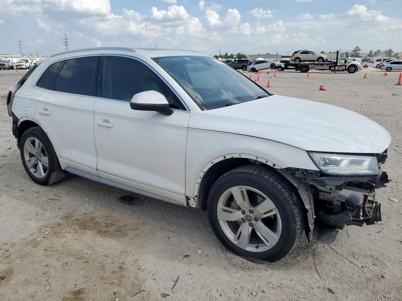 WA1BNAFY9J2171598 - 2018 AUDI Q5 PREMIUM PLUS WHITE photo 4
