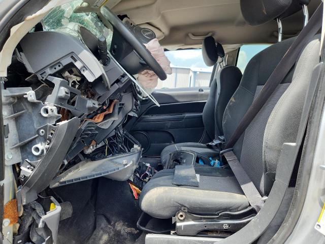 1C4NJRBBXFD197900 - 2015 JEEP PATRIOT SPORT SILVER photo 14