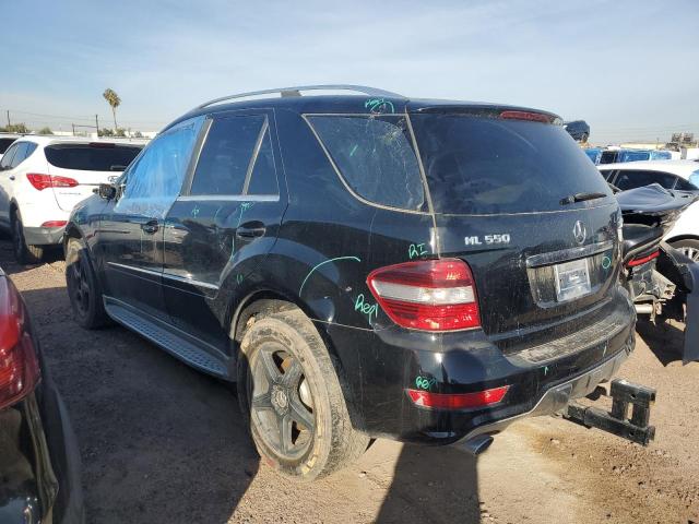 4JGBB72E19A450716 - 2009 MERCEDES-BENZ ML 550 BLACK photo 2