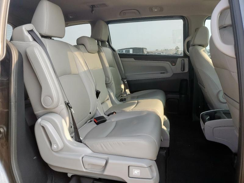 5FNRL6H7XKB029027 - 2019 HOND ODYSSEY EXL GRAY photo 11