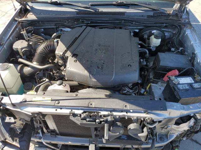 3TMLU4EN1FM178647 - 2015 TOYOTA TACOMA DOUBLE CAB SILVER photo 11