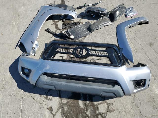 3TMLU4EN1FM178647 - 2015 TOYOTA TACOMA DOUBLE CAB SILVER photo 12