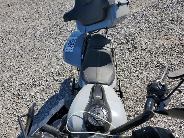 1HD1KH713RB663056 - 2024 HARLEY-DAVIDSON FLTRX GRAY photo 5