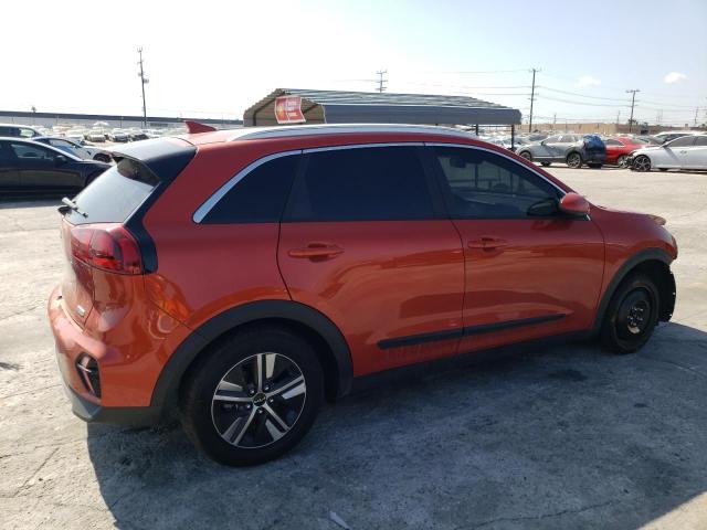 KNDCB3LC9N5545736 - 2022 KIA NIRO LX ORANGE photo 3