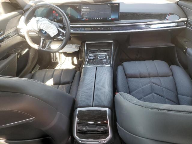 WBY53EJ04RCP86968 - 2024 BMW I7 XDRIVE60 Schwarz Foto 8