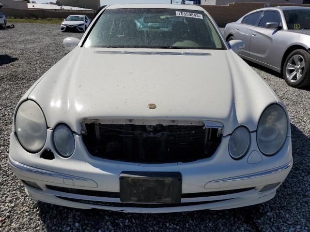 WDBUF70J83A125830 - 2003 MERCEDES-BENZ E 500 WHITE photo 5